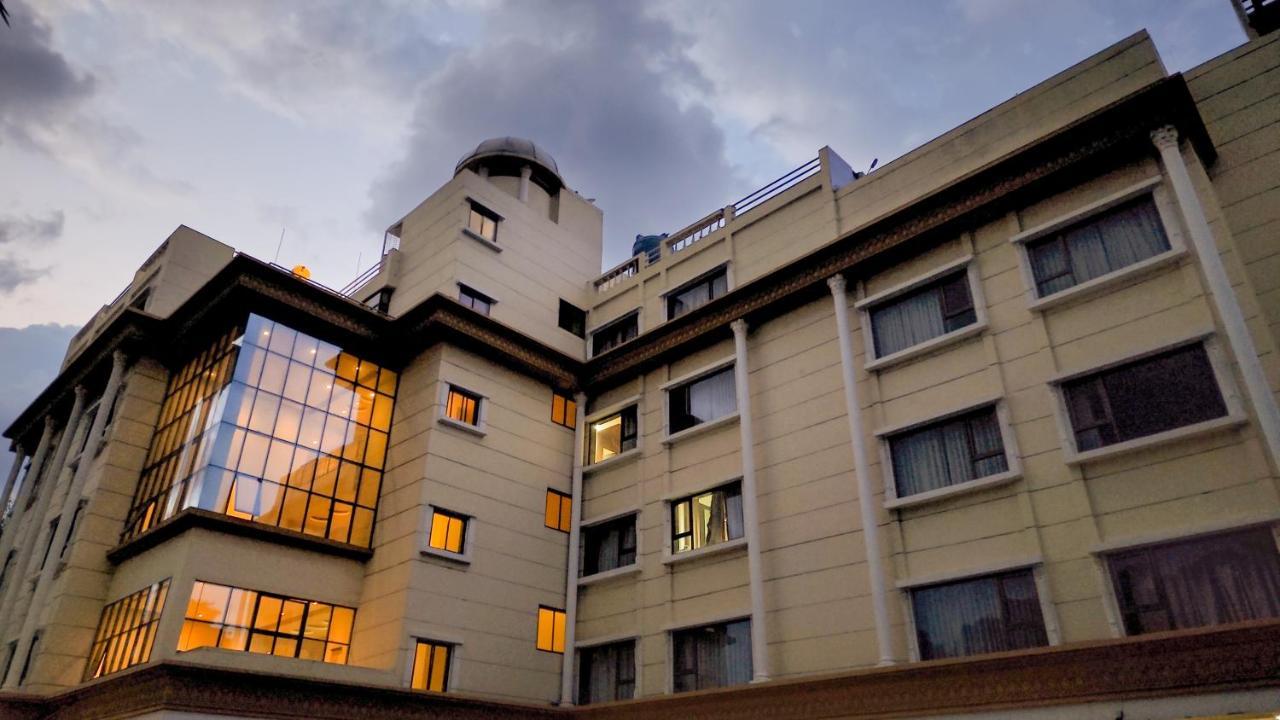 Hotel City Heart Ширди Экстерьер фото